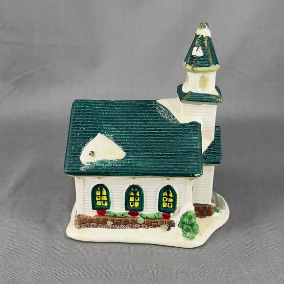 Cobblestone Corners Community Church Ceramic Christmas Village Holiday Decor Y2K - Picture 6 of 15